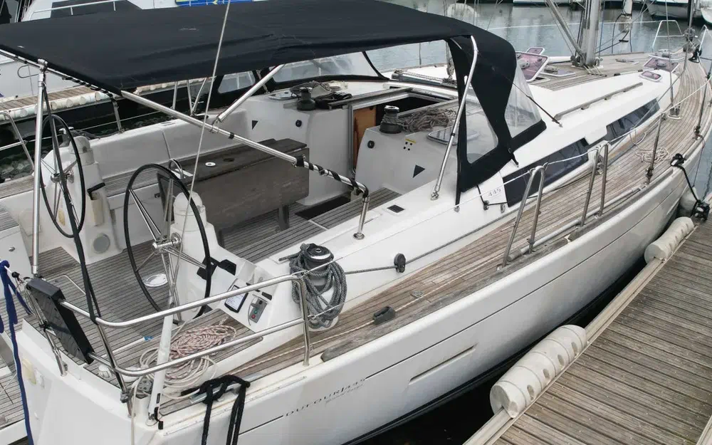 slider 1 Dufour  445Grand Large