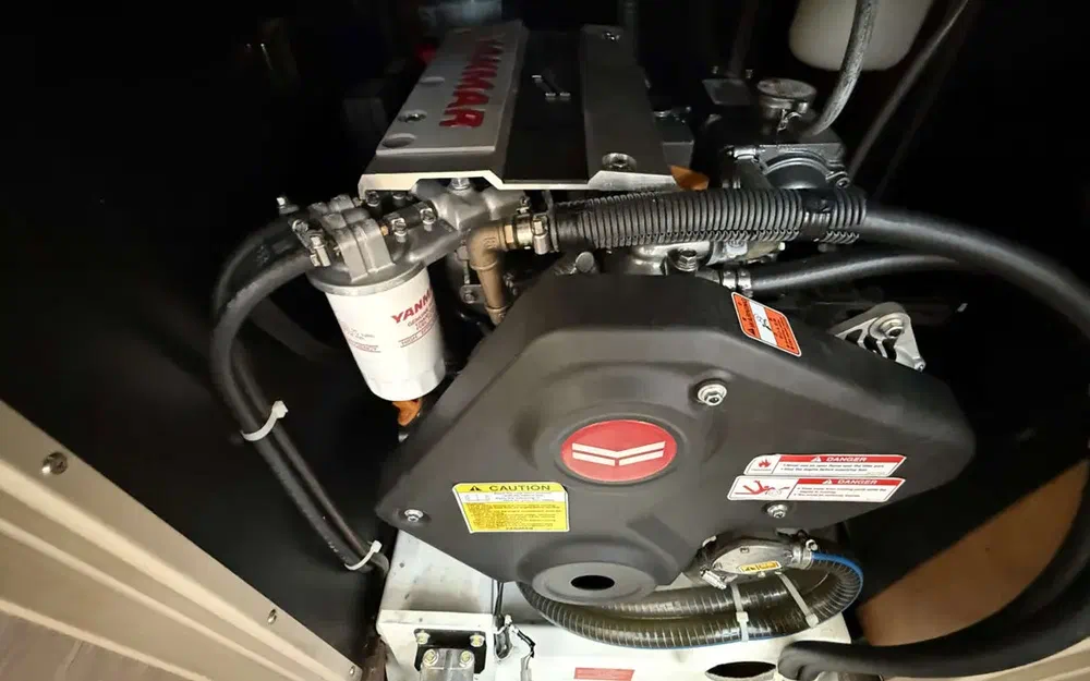 slider 33 Beneteau Oceanis 38.1