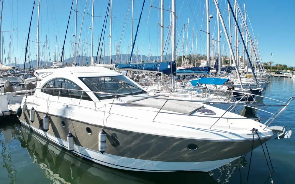 slider 0 Beneteau Monte Carlo 42