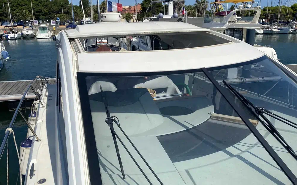 slider 15 Beneteau Monte Carlo 42