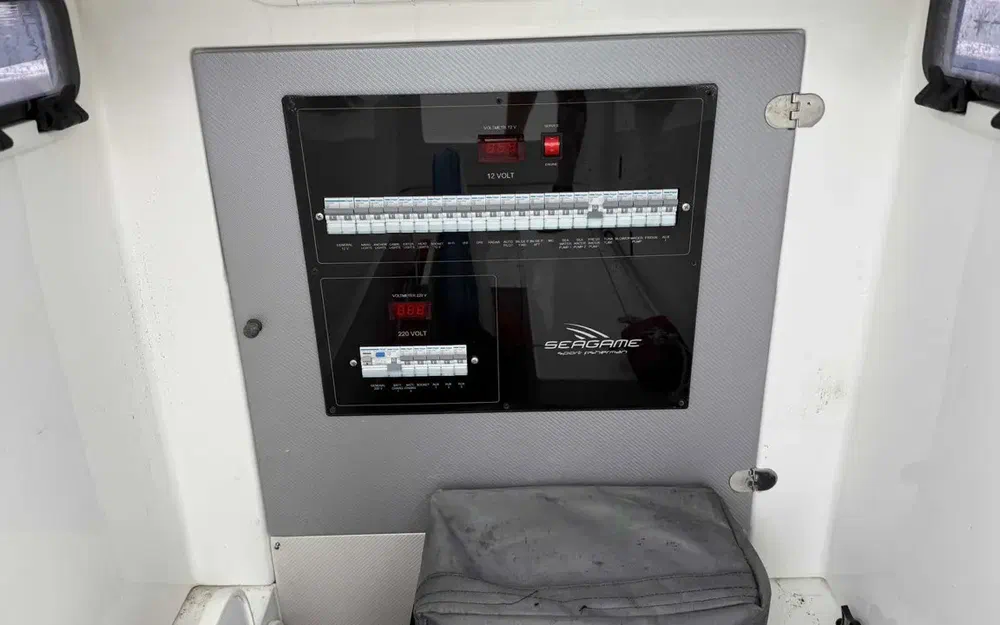 slider 8 Seagame  250 CC