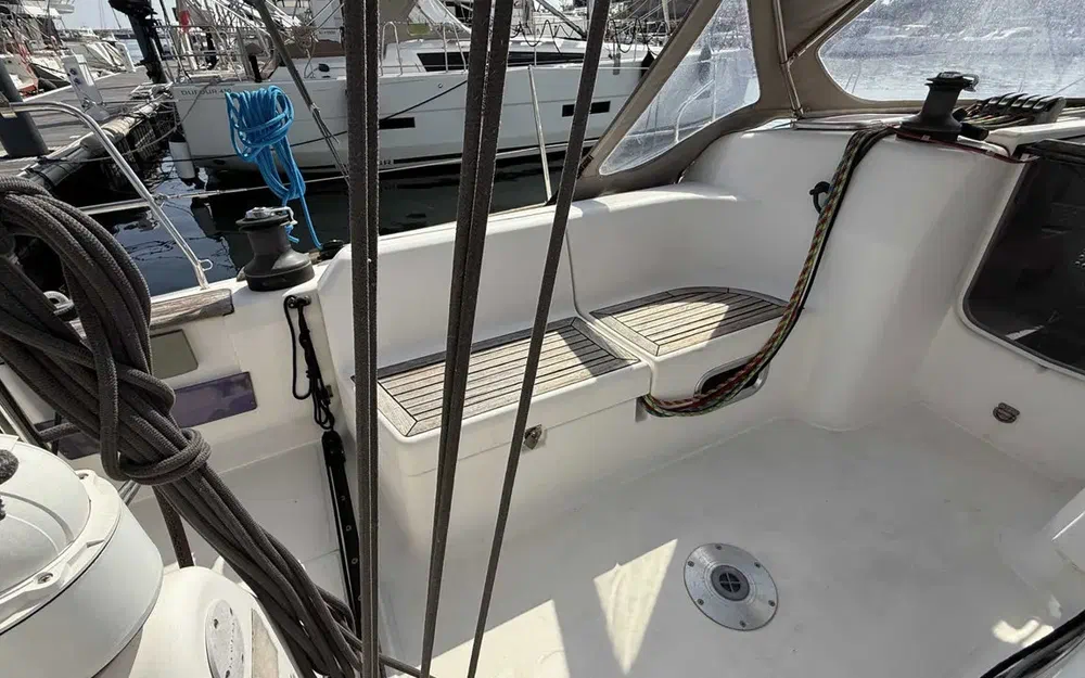 slider 16 Dufour  40