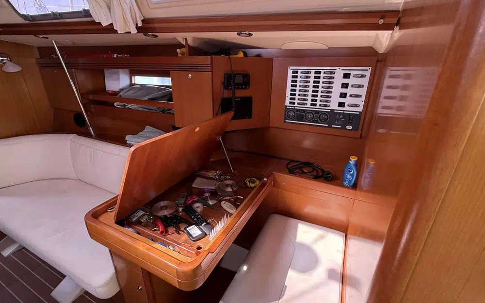 slider 24 Dufour  40