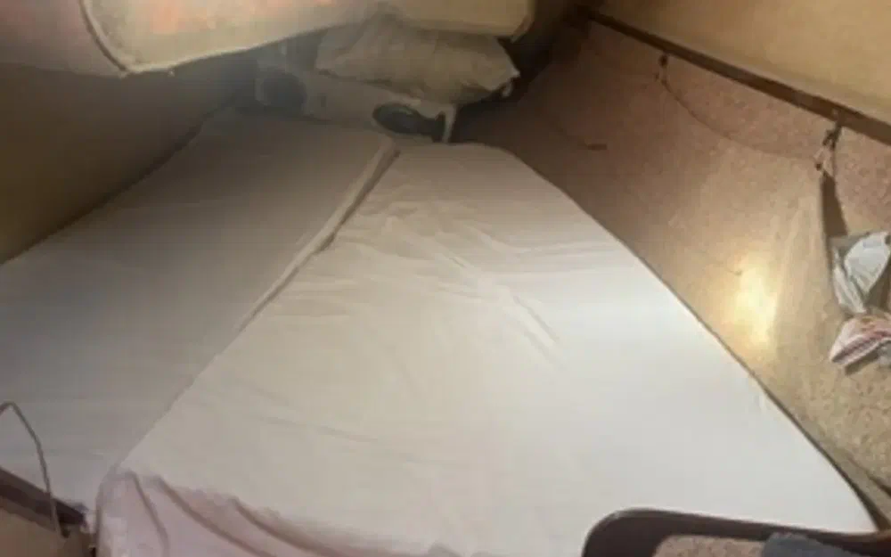 slider 15 Jeanneau Fantasia