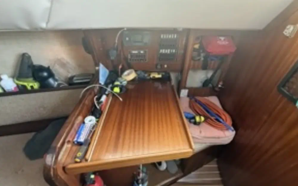 slider 17 Jeanneau Fantasia