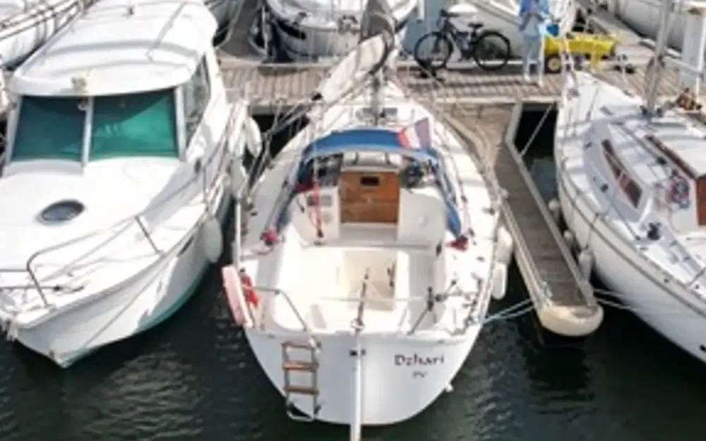 slider 2 Jeanneau Fantasia