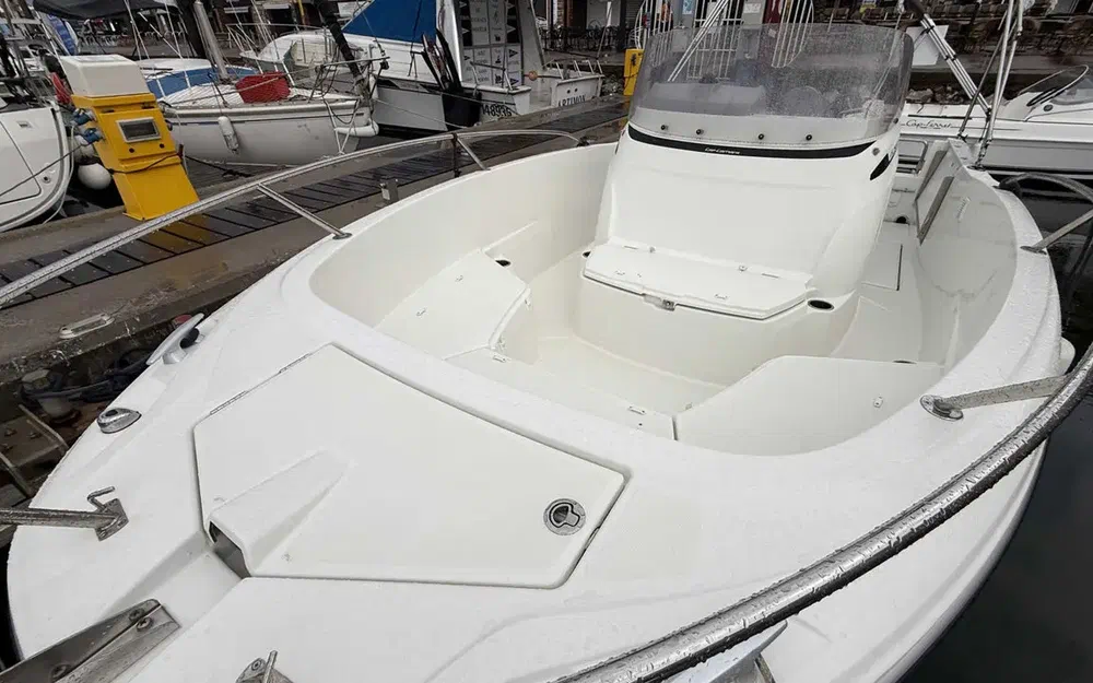 slider 13 Jeanneau Cap Camarat 6.5 CC