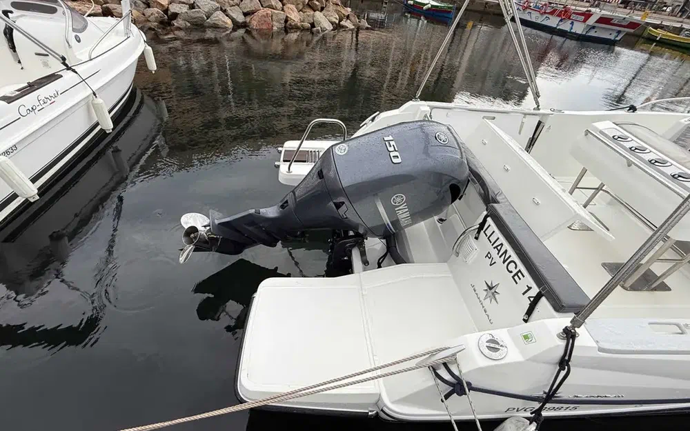 slider 5 Jeanneau Cap Camarat 6.5 CC