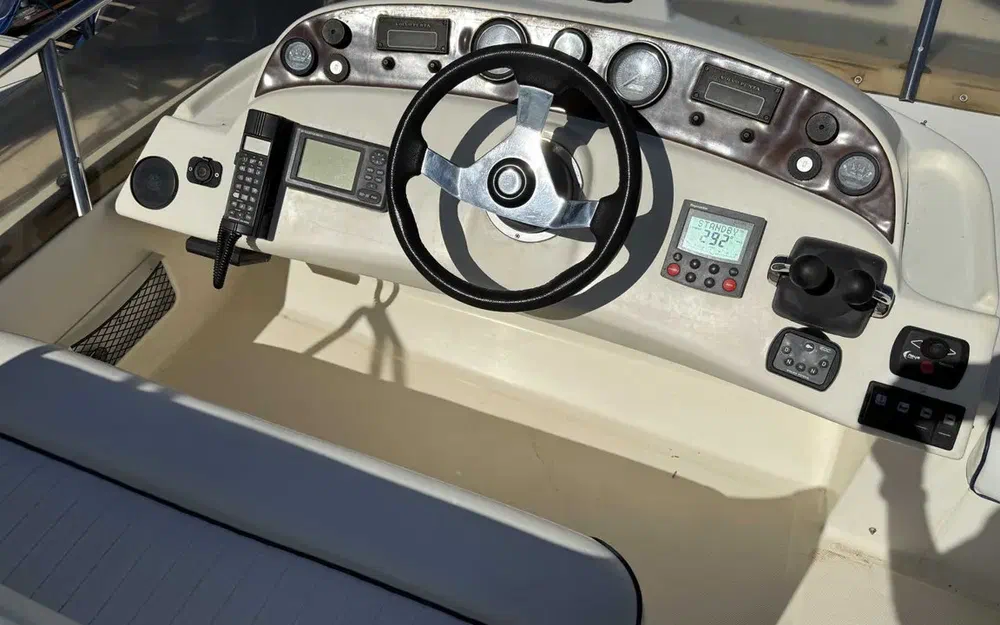 slider 13 Rodman  38 Fly