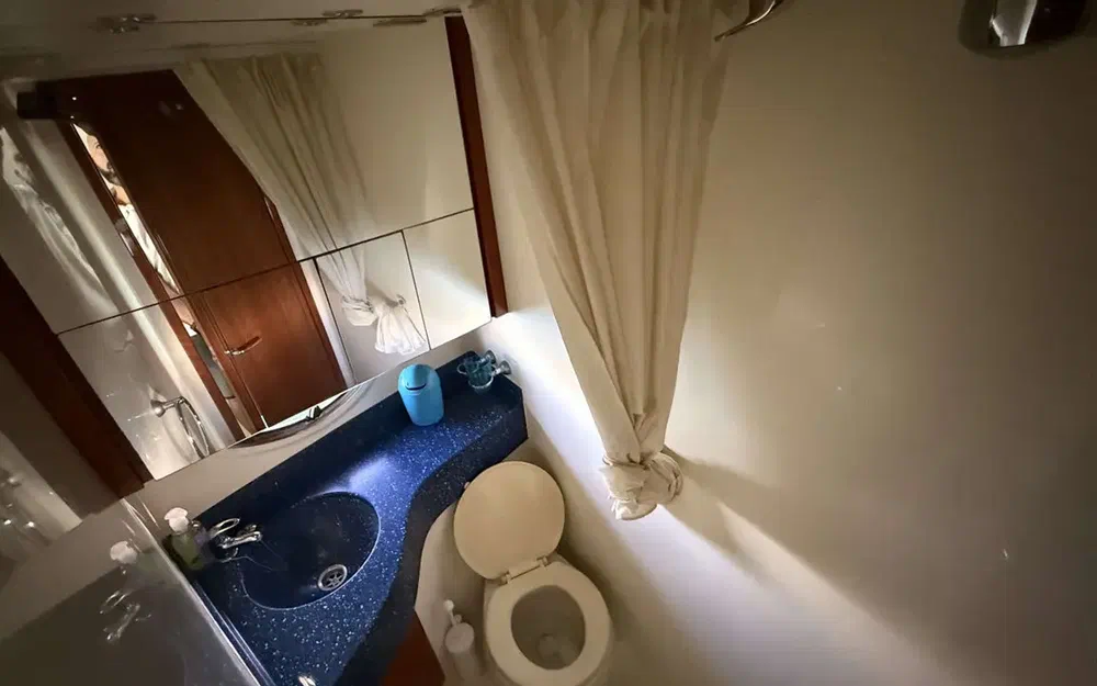 slider 37 Rodman  38 Fly