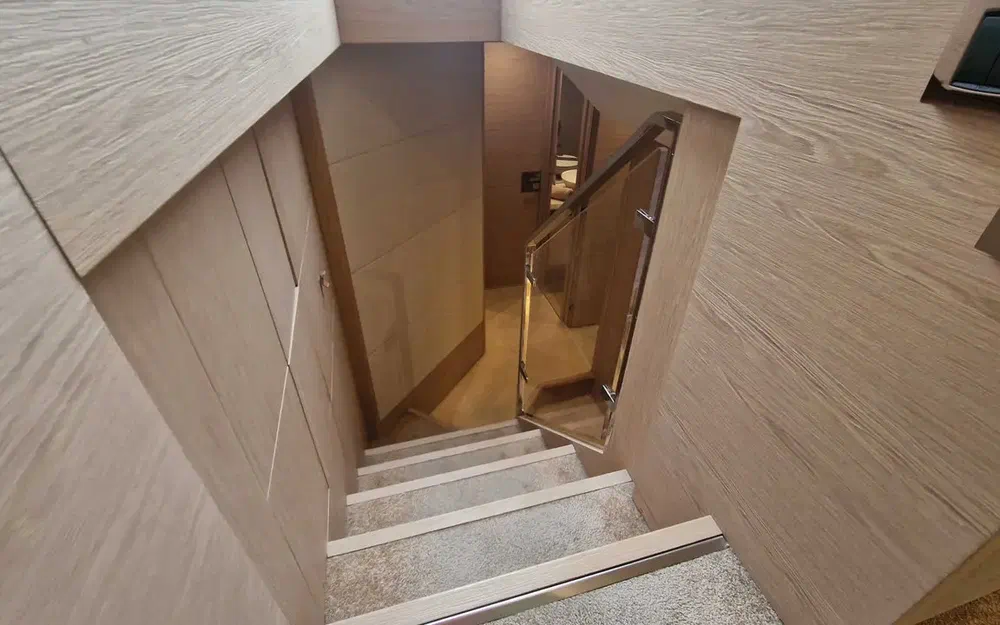 slider 20 Beneteau Monte Carlo 6