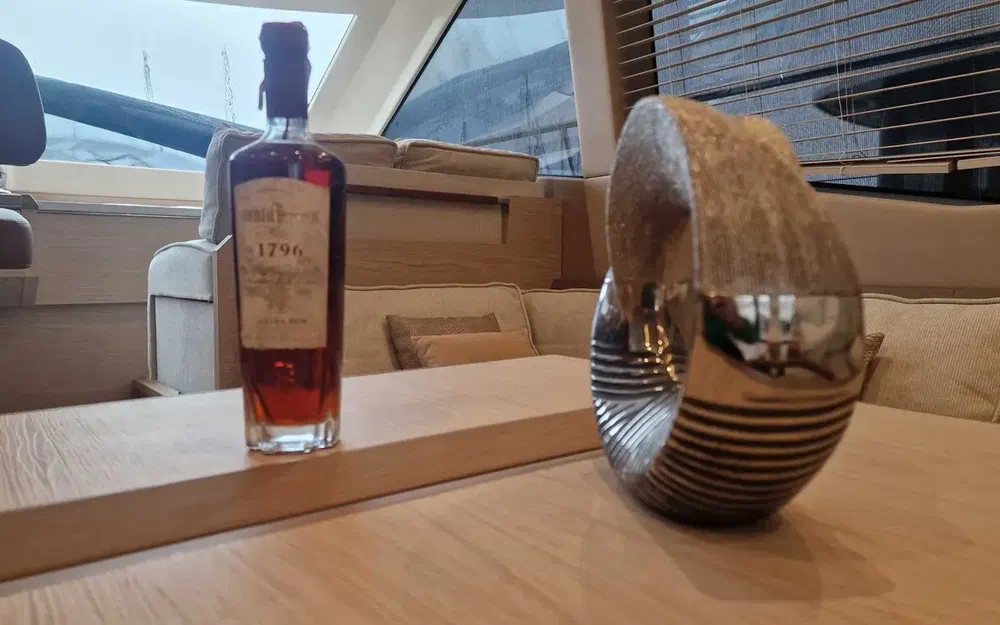 slider 36 Beneteau Monte Carlo 6