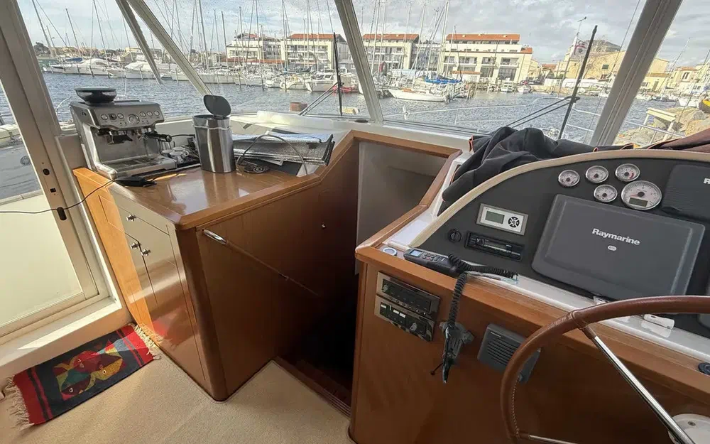 slider 22 Beneteau Swift Trawler 52