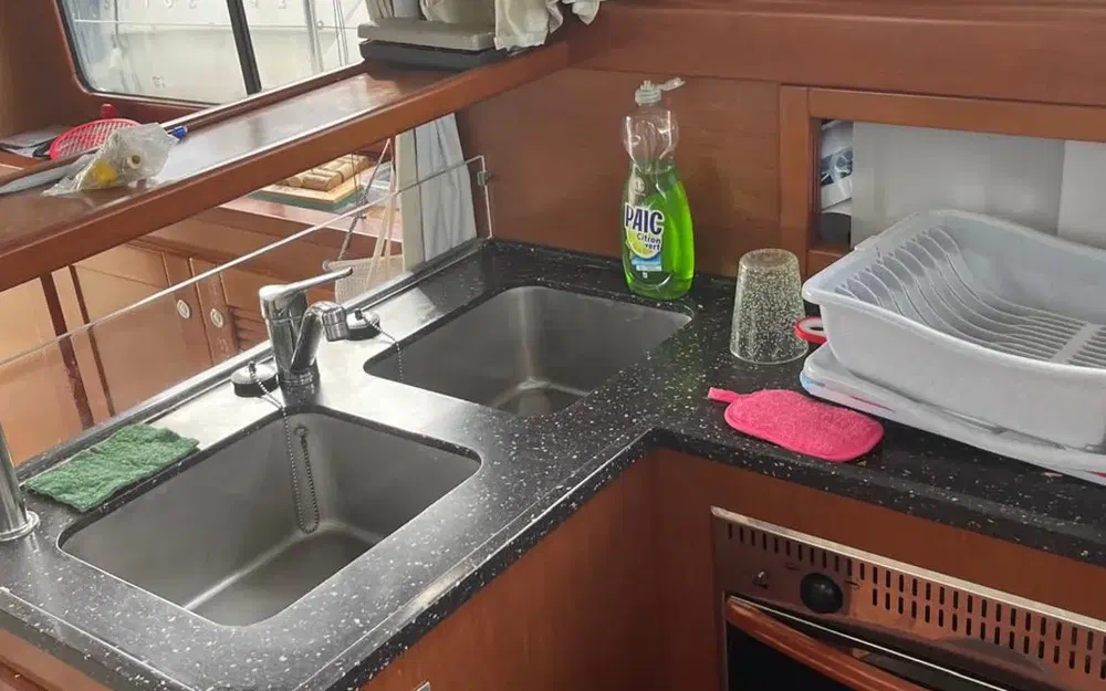 slider 14 Beneteau Swift Trawler 44