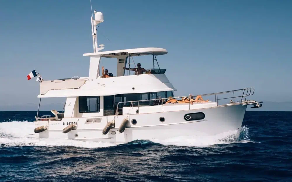 slider 4 Beneteau Swift Trawler 44