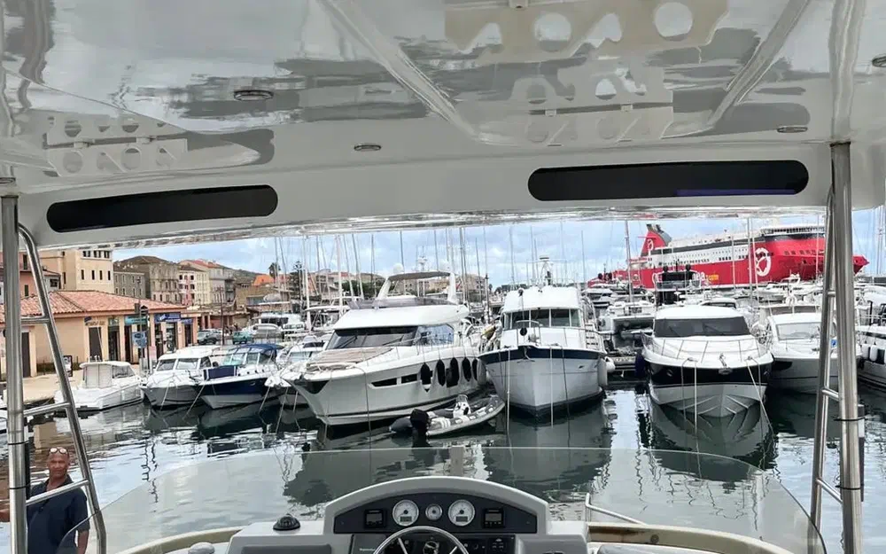 slider 8 Beneteau Swift Trawler 44