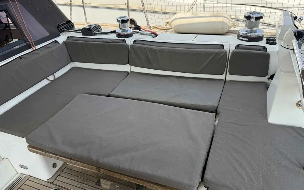 slider 14 Beneteau Sense 51