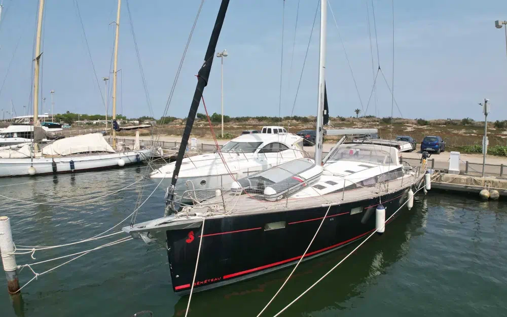 slider 3 Beneteau Sense 51