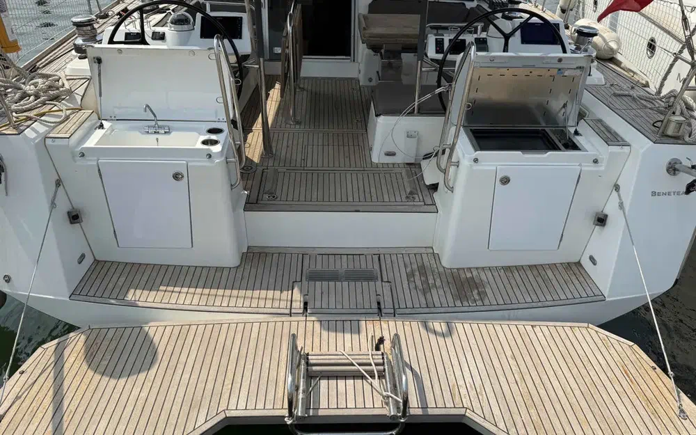 slider 5 Beneteau Sense 51
