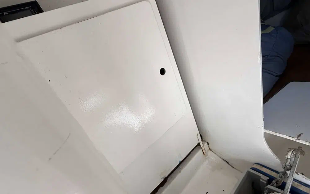 slider 18 Comar Yachts Comet 28