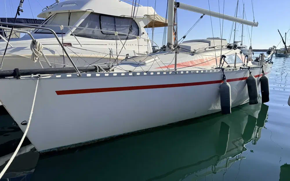 slider 1 Comar Yachts Comet 28