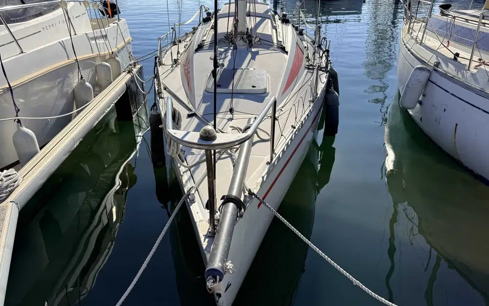 slider 4 Comar Yachts Comet 28