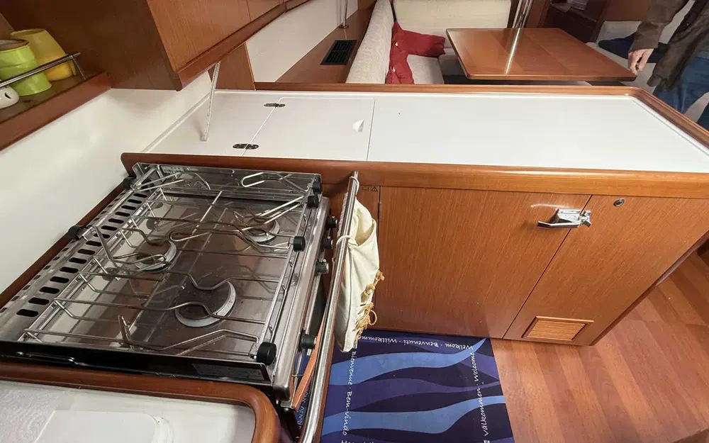slider 19 Beneteau Oceanis 46