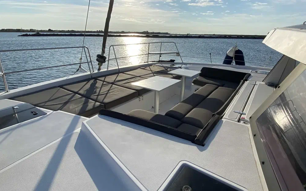 slider 8 Bali Catamarans Bali 4.0