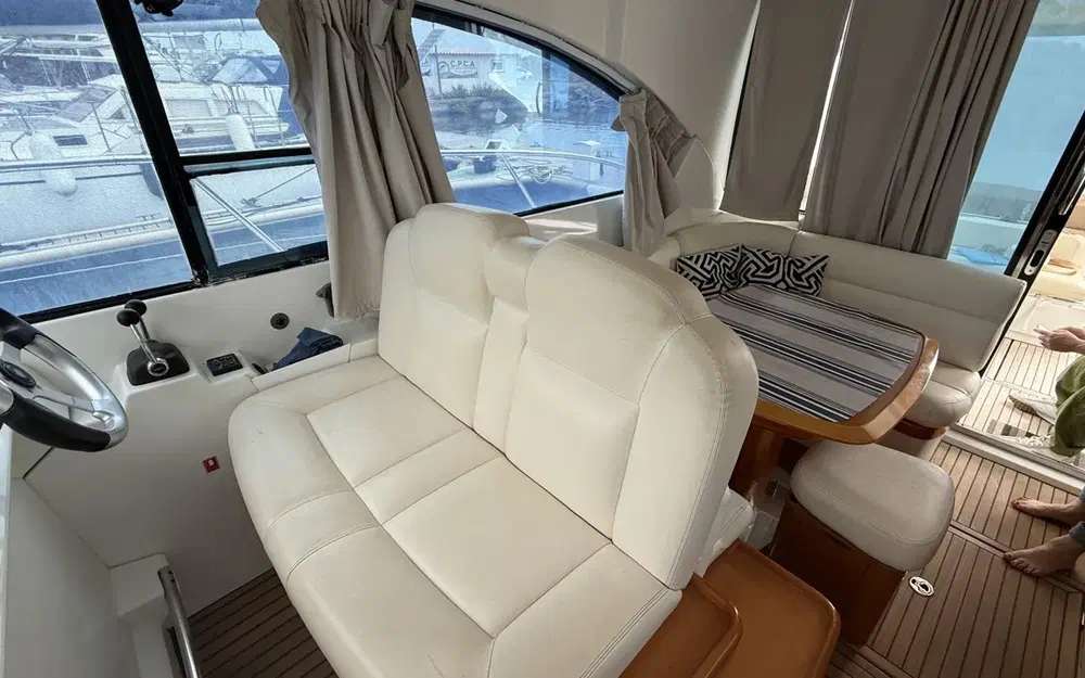 slider 16 Beneteau Antares 12  Fly