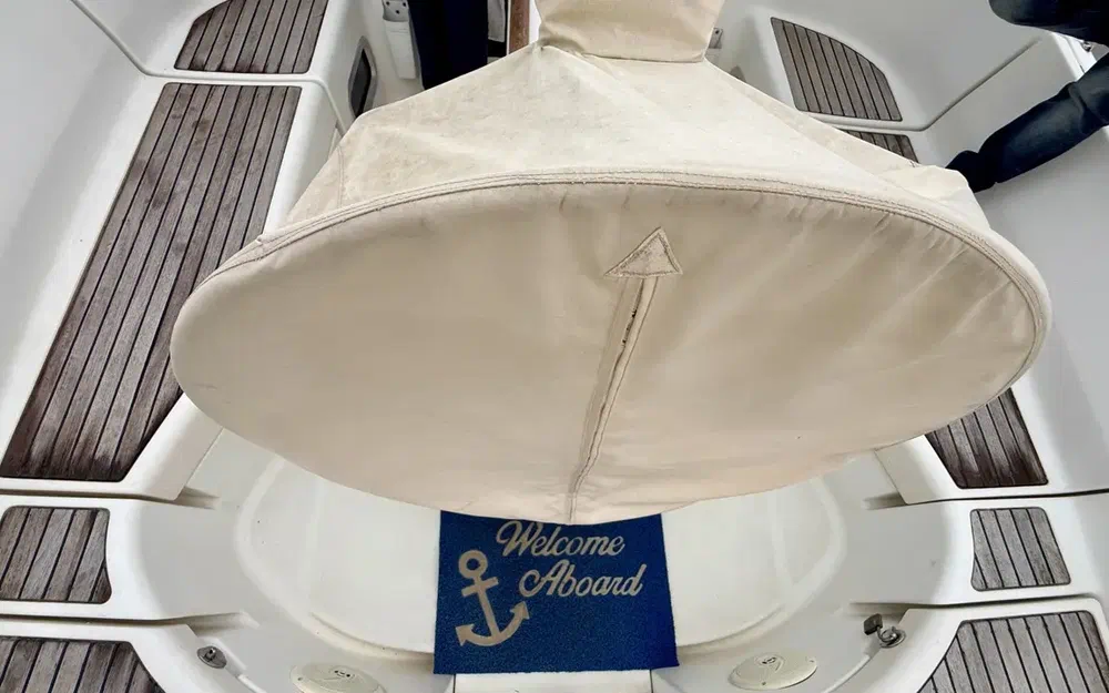 slider 12 Beneteau Oceanis 411 Clipper