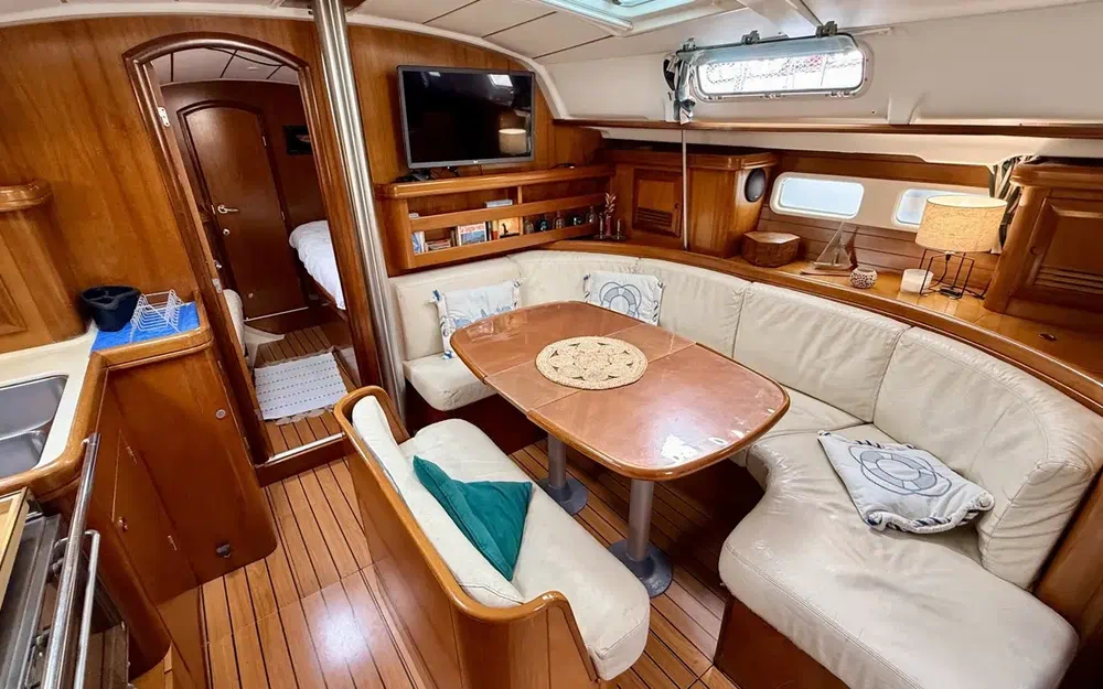 slider 21 Beneteau Oceanis 411 Clipper