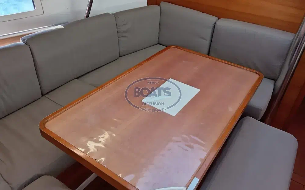 slider 6 Dufour  412