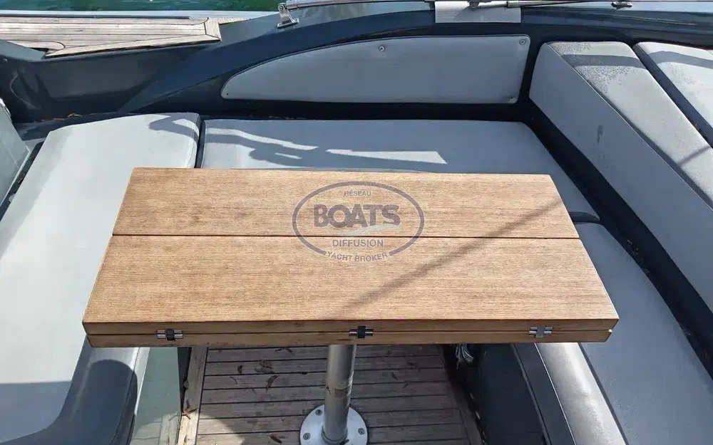 slider 9 Nuova Jolly Prince 35 Sport Cabin