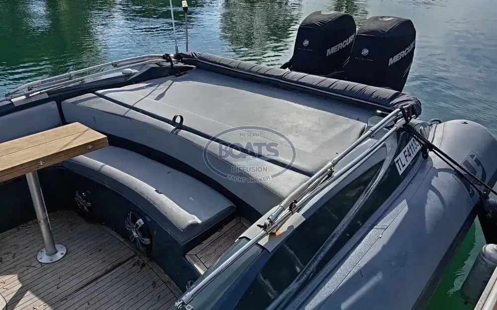 slider 10 Nuova Jolly Prince 35 Sport Cabin