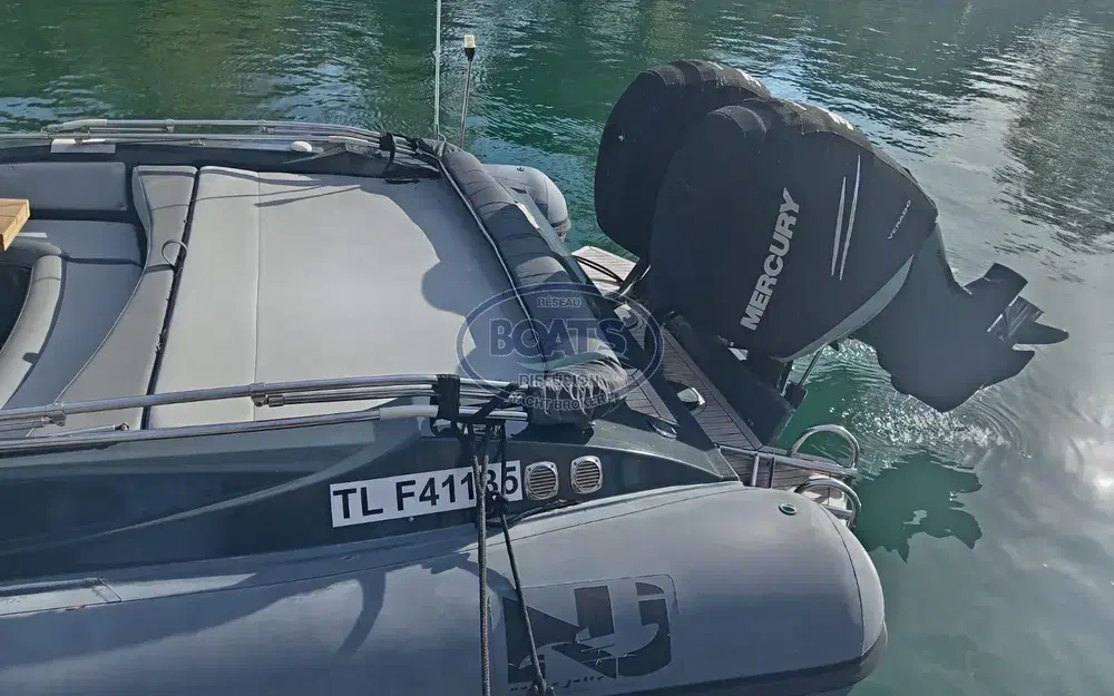 slider 3 Nuova Jolly Prince 35 Sport Cabin