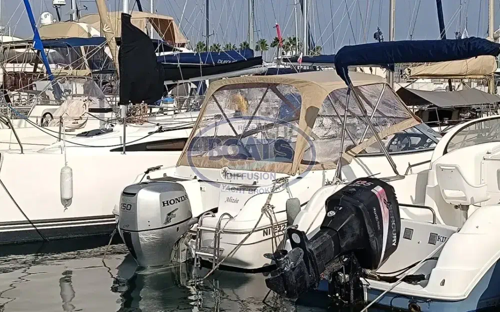 slider 6 Jeanneau Cap Camarat 635