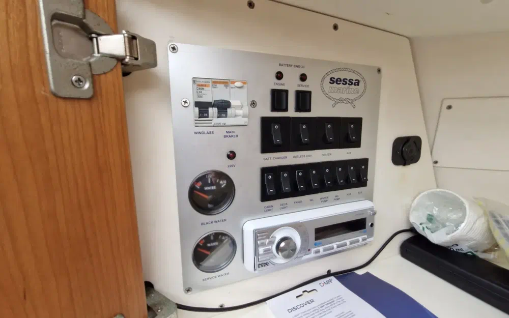 slider 19 Sessa Marine S32