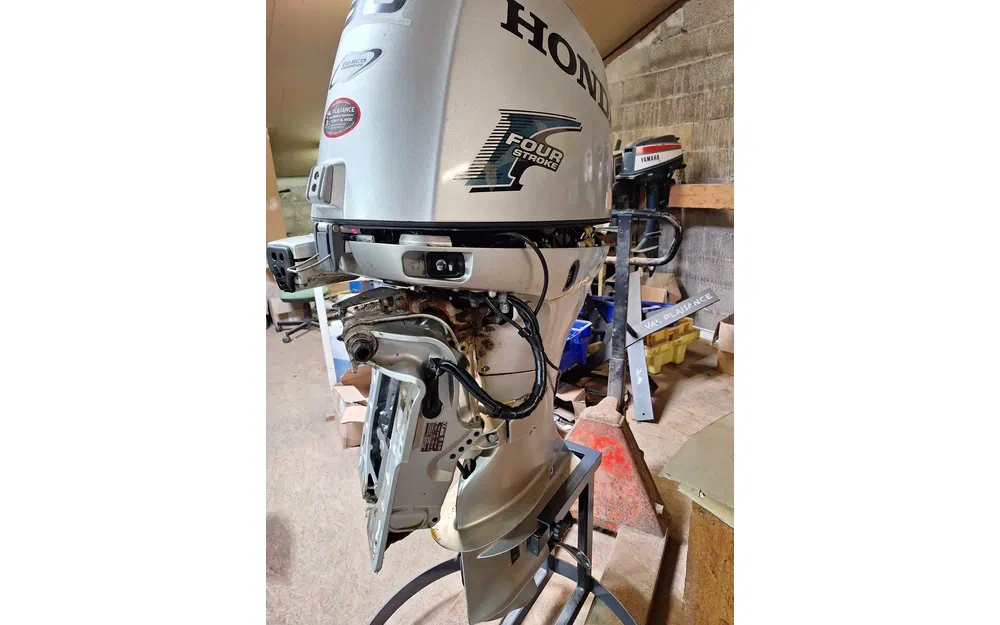 slider 10 HONDA 50cv injection