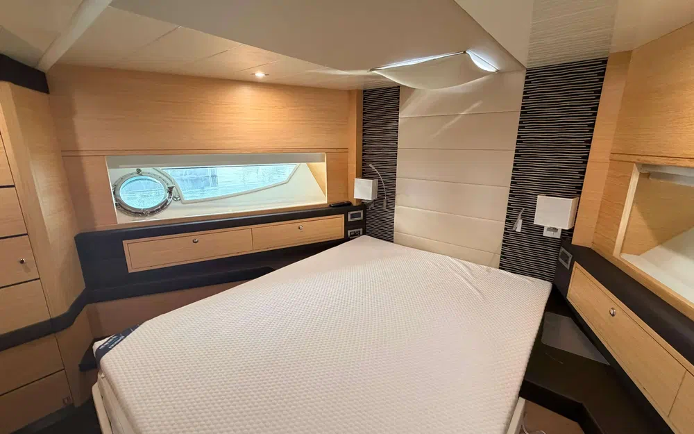 slider 10 Cayman  57 HT