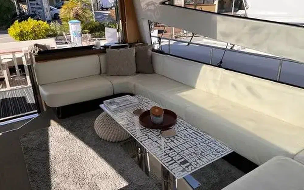 slider 7 Cayman  57 HT