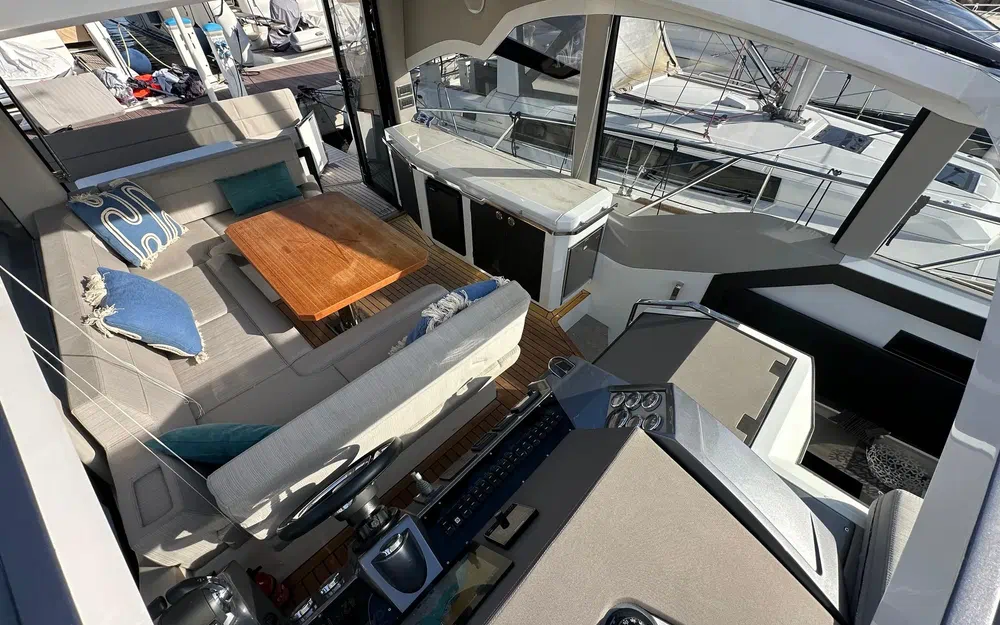 slider 16 Galeon  425 Hts