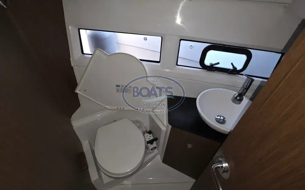 slider 9 Jeanneau Merry Fisher 895