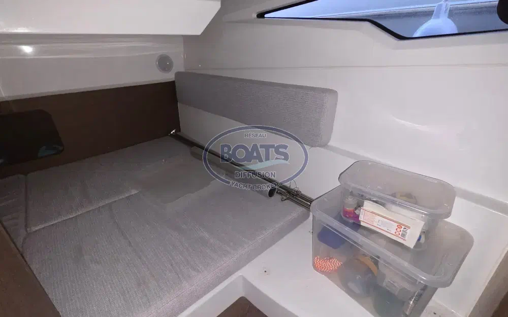 slider 10 Jeanneau Merry Fisher 895