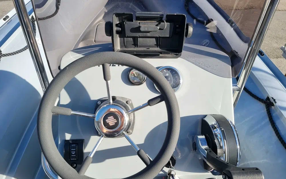 slider 12 3D Tender X Pro 589