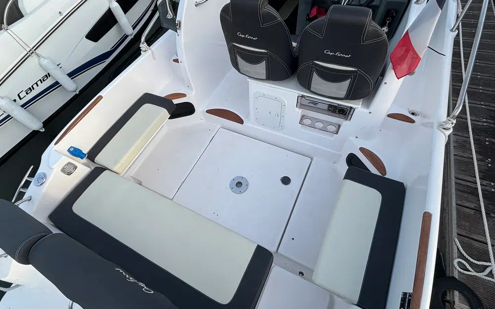 slider 13 B2 Marine Cap Ferret 752Cruiser