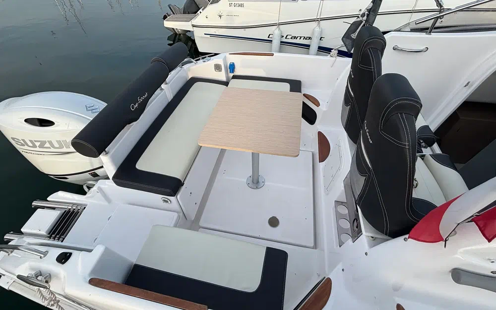 slider 19 B2 Marine Cap Ferret 752