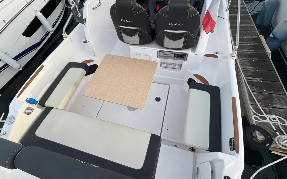 slider 20 B2 Marine Cap Ferret 752