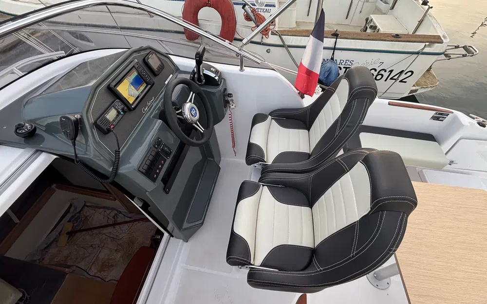 slider 23 B2 Marine Cap Ferret 752