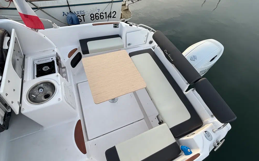 slider 25 B2 Marine Cap Ferret 752Cruiser