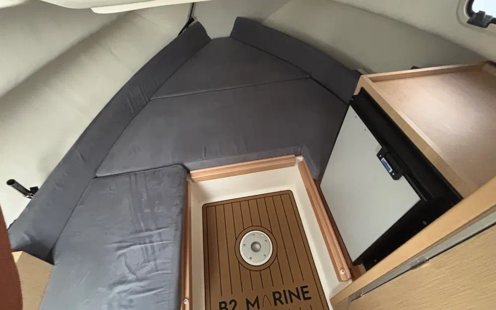 slider 27 B2 Marine Cap Ferret 752Cruiser